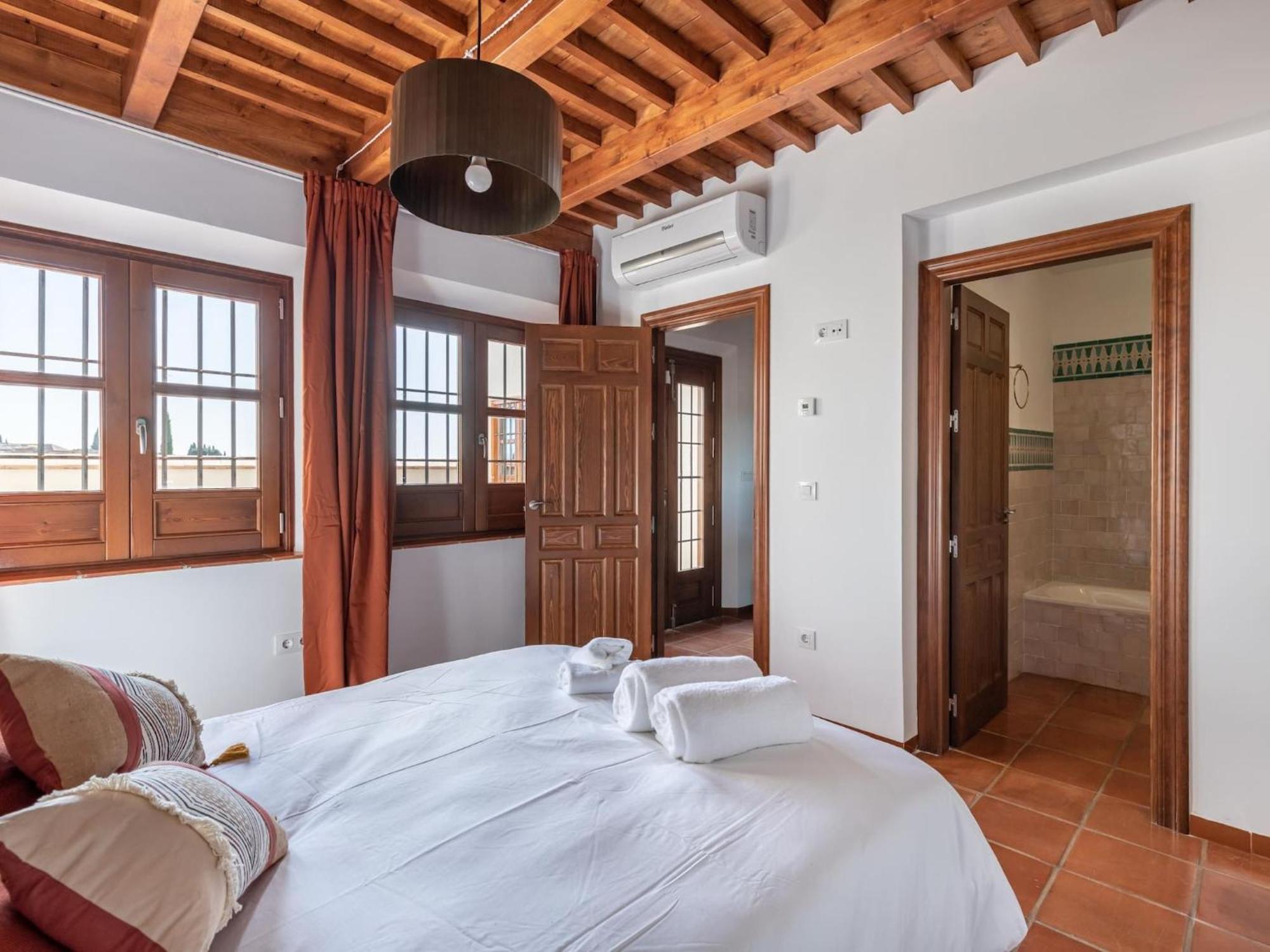 Luxury Alhambra Penthouse Collection Sacromonte Ferienhaus *